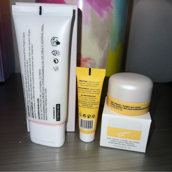 NEW Saturday Skin 3-Piece K-Beauty Skincare Gift Set - Face and Eyes - Picture 2 of 7